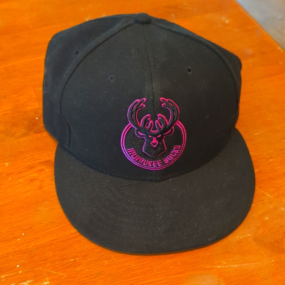 Milwaukee Bucks Pink Hat